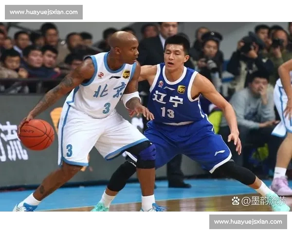 2015年CBA焦点对决回顾：辽宁大战广东全场精彩瞬间解析